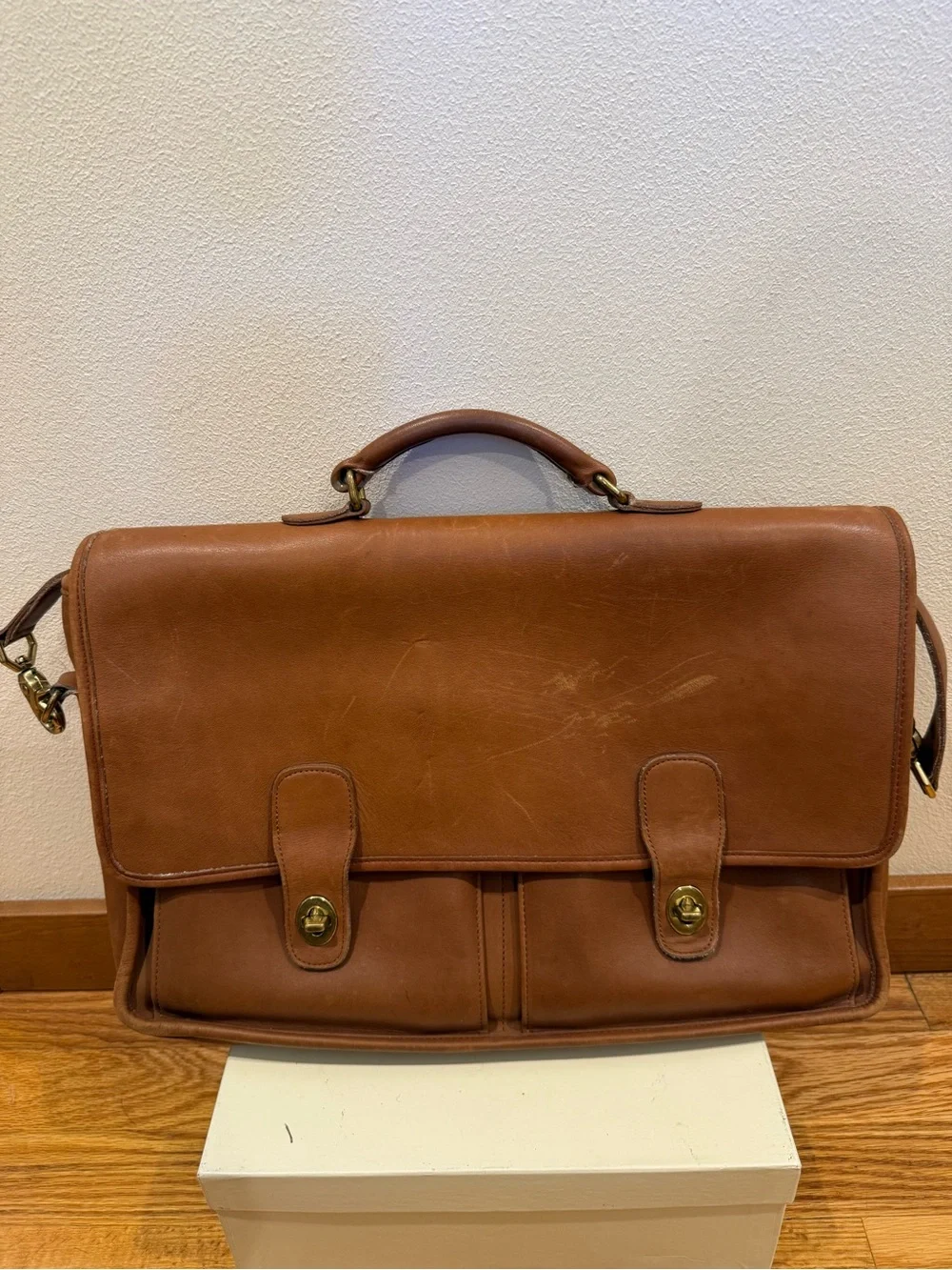 vintage Coach Prescott briefcase in British tan leather 5275